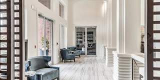 Lakeside Apartments Gallery 1