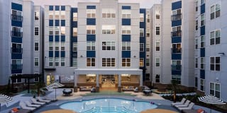 Yugo Greenville Uptown - Student Housing Gallery 19