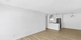 Green Valley Apartments Gallery 9