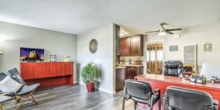 Del Amo Place Apartment Homes Gallery 26