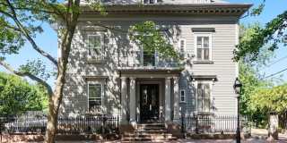 34 Benefit Street Apartment Homes Gallery 17