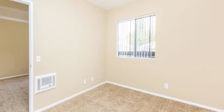 Senior Housing - Heritage Park at Alta Loma Gallery 19