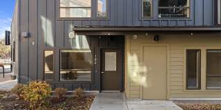 Ash & River Gallery 26
