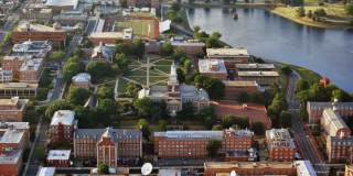 Roosevelt Plaza Gallery 17