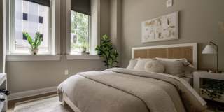 Eight West Third Apartments Gallery 9