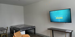 Yugo Greenville Uptown - Student Housing Gallery 116