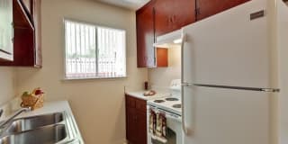 Cherry Blossom Apartments Gallery 10