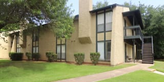 Alexis Park Gallery 1