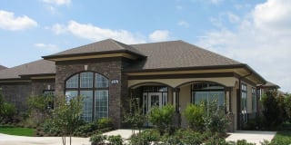 Estate Villas at Krum Gallery 65