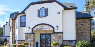 Vail Village Apartments Gallery 18