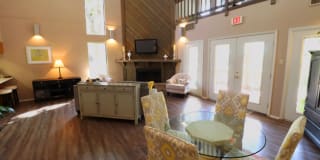 Sommerset Apartments Gallery 31