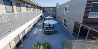 Mosaic at Western Apartments Homes Gallery 48