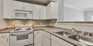 Metro Midtown Gallery 3