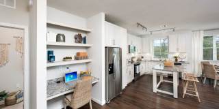 Bell Trelago Gallery 22