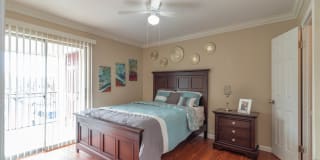 Falls of Braeswood Gallery 10