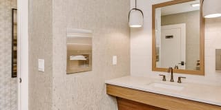 Kallisto at Bear Creek Gallery 19