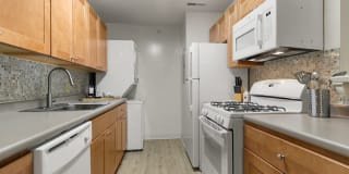 California Apartments Gallery 3