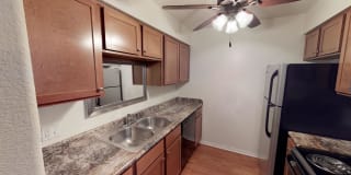 Metro Plex Apartments Gallery 2