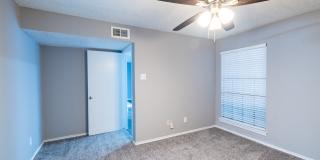 La Prada Place Apartments Gallery 38