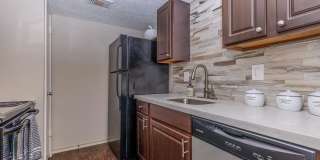 Nova Park Apartment Homes Gallery 4