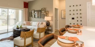 The Thomas at Midtown Gallery 8