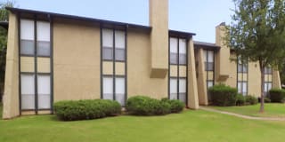 Alexis Park Gallery 36