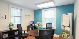 Colonial Village Apartments Gallery 13
