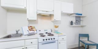 Adelphia House Gallery 3