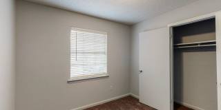 Luxe at Raleigh Apartments Gallery 9