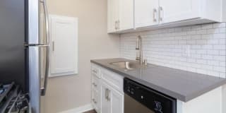 Mosaic at Western Apartments Homes Gallery 13