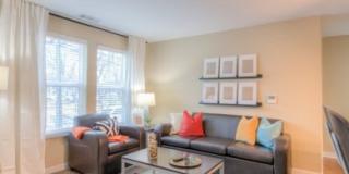 Uptown East Gallery 5