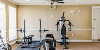 Senior Housing - Emory Senior Living Apartments Gallery 14