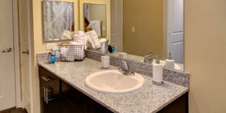 Martha's Vineyard Place Gallery 21