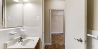 The Roberta Gallery 13