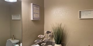 Falls of West Oaks Gallery 10