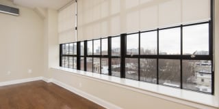 600 on Broad Gallery 20