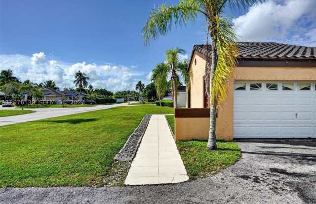 15660 SW 152nd Pl Gallery 4