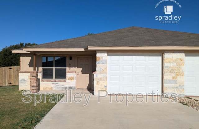 1635 Sabine Rd photos photos