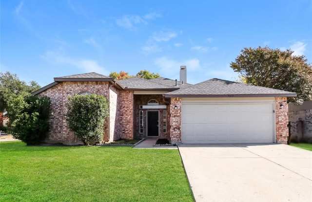 5315 Alta Vista Lane - 5315 Alta Vista Lane, Arlington, TX 76017 5315 Alta Vista Lane - 5315 Alta Vista Lane, Arlington, TX 76017