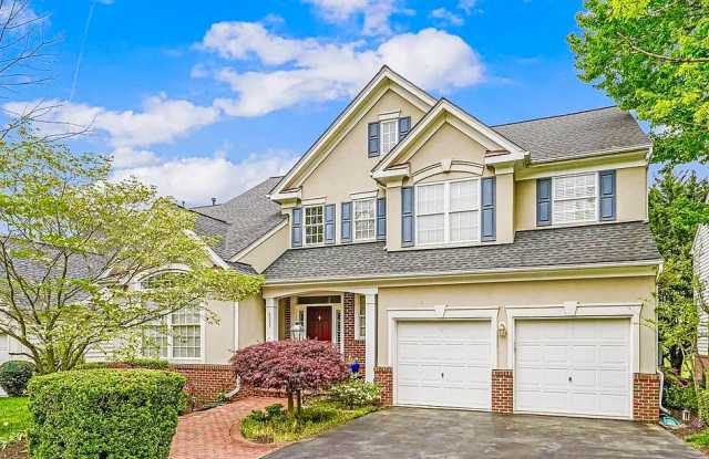 6008 Wake Crest Court photos photos