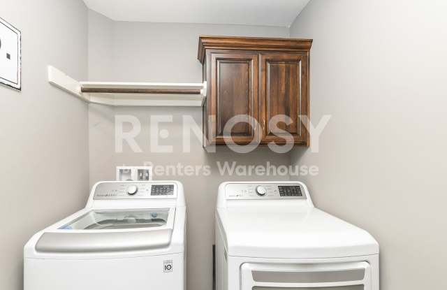 Kansas City North 4 Bed 3.5 Bath Home Gallery 4