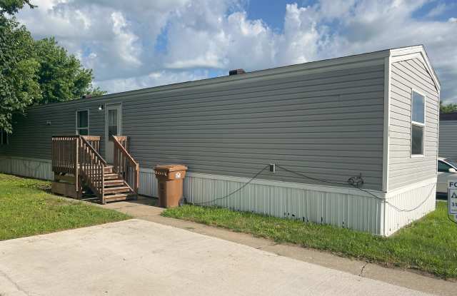 1510 1st Avenue - 1510 1st Avenue, Grinnell, IA 50112