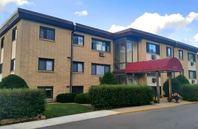 976 Robert Street - 306 - 976 South Robert Street, West St. Paul, MN 55118 976 Robert Street - 306 - 976 South Robert Street, West St. Paul, MN 55118