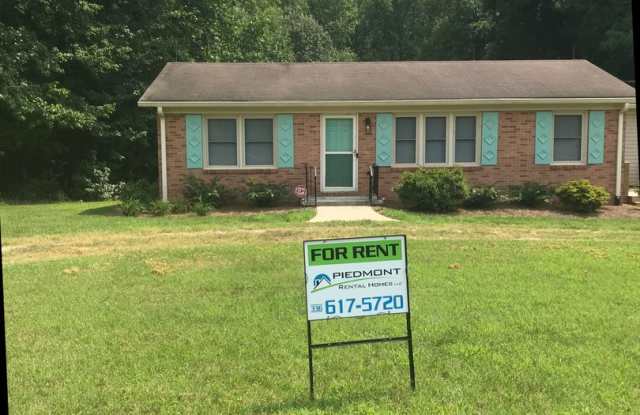 Very nice 1 story home in Oak Ridge photos photos Very nice 1 story home in Oak Ridge photos photos