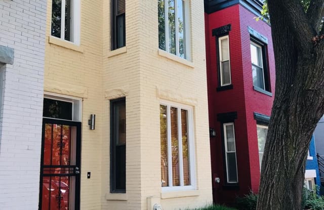 1231 LINDEN PL NE - 1231 Linden Place Northeast, Washington, DC 20002