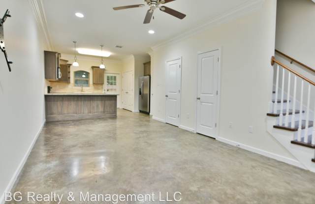 206 Caudill Gallery 2