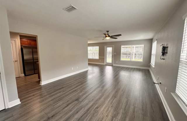 3889 Weatherstone Cir Gallery 2