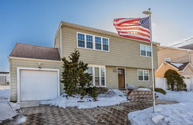 272 N Delaware Avenue photos photos