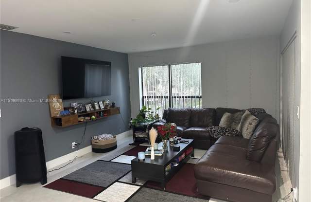 3355 NW 47th Ave photos photos