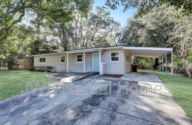 2338 Looking Glass Ln photos photos